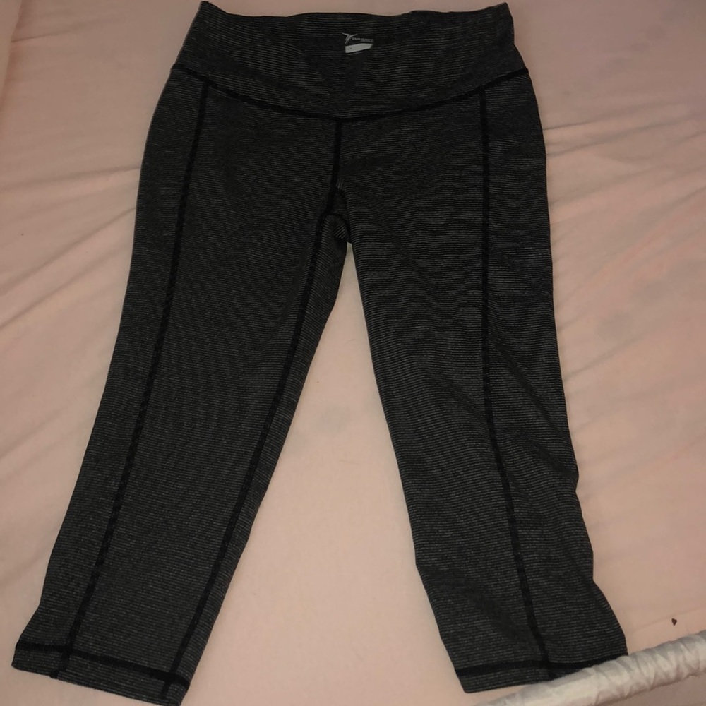 Black & Gray Active Capris